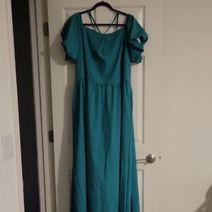 Elegant Green Women's Dress NWOT